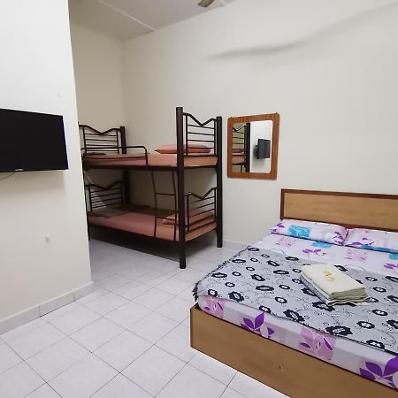 Nipahmas Chalet Pekan Pangkor Exterior foto